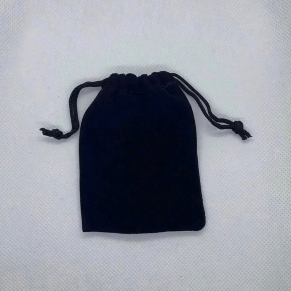 Natural Obsidian Stone Necklace - Picture 4 of 4